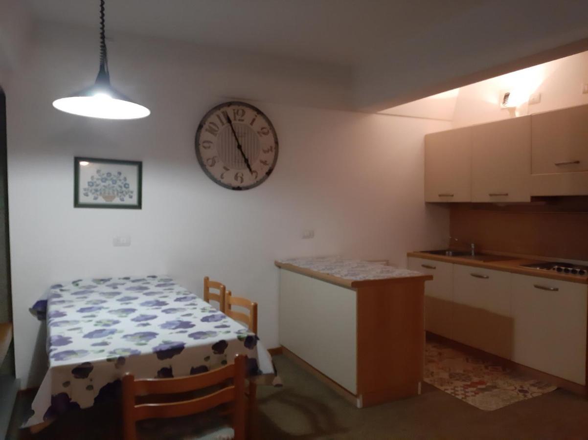 Appartamenti Vacanze Casa -Residence Albare - Check In Vacanze Casa - Marilleva 900 ภายนอก รูปภาพ